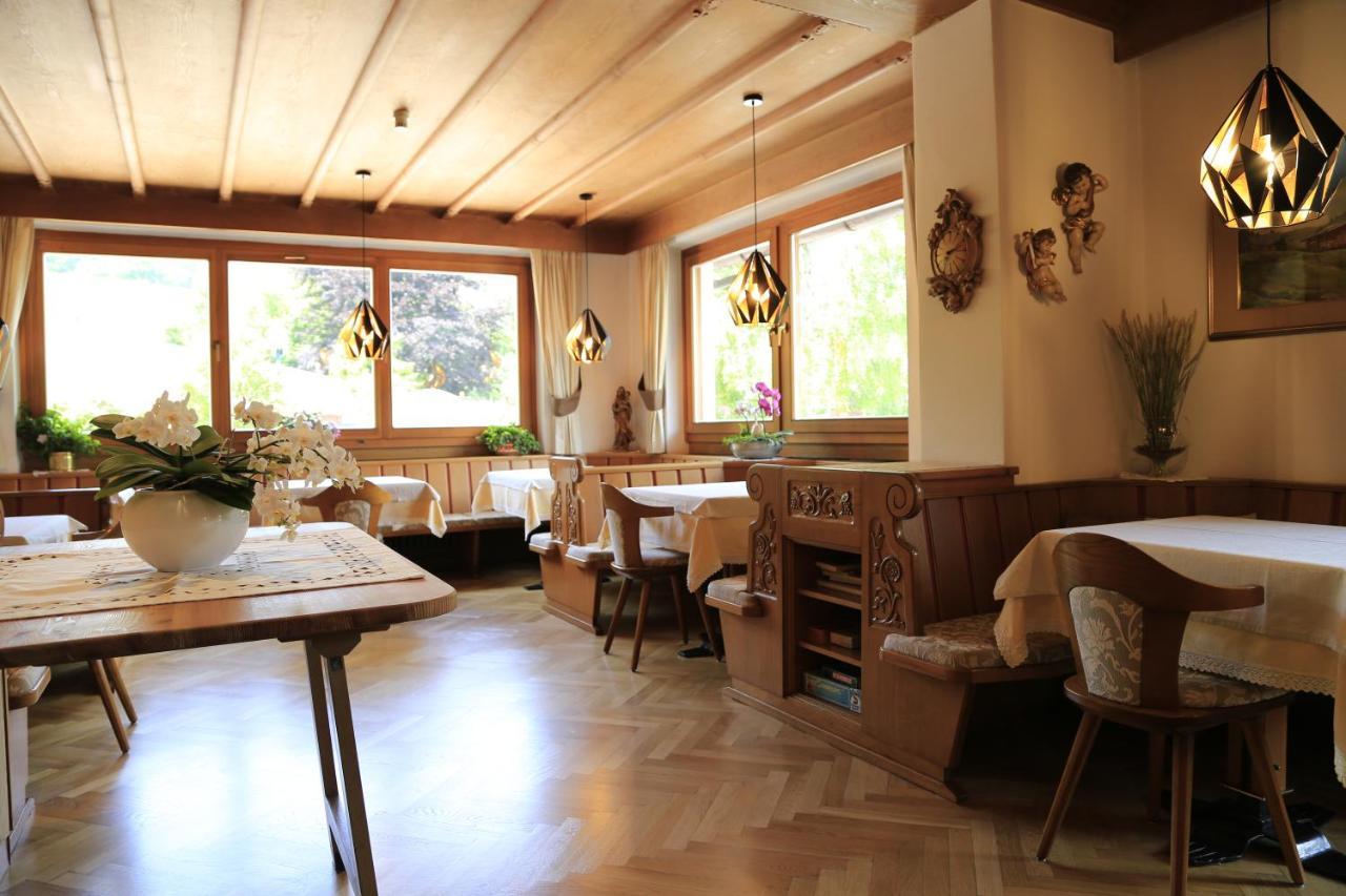 Garni Panoramik Hotel Ortisei Luaran gambar